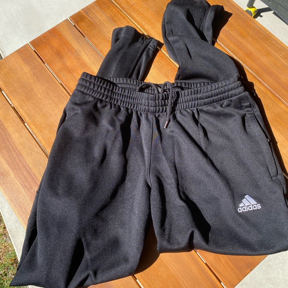 Adidas sweatpants